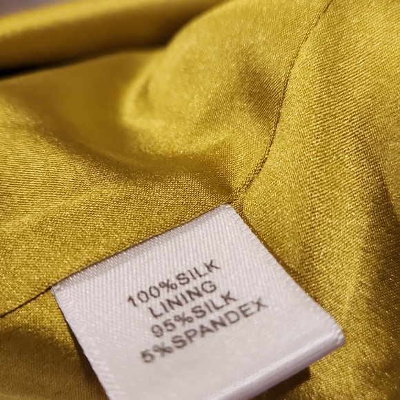 ❤️ NWOT! ST JOHN SILK FLORAL SLEEVELESS TOP, WATERCRESS MULTI, 10 - Picture 7 of 9